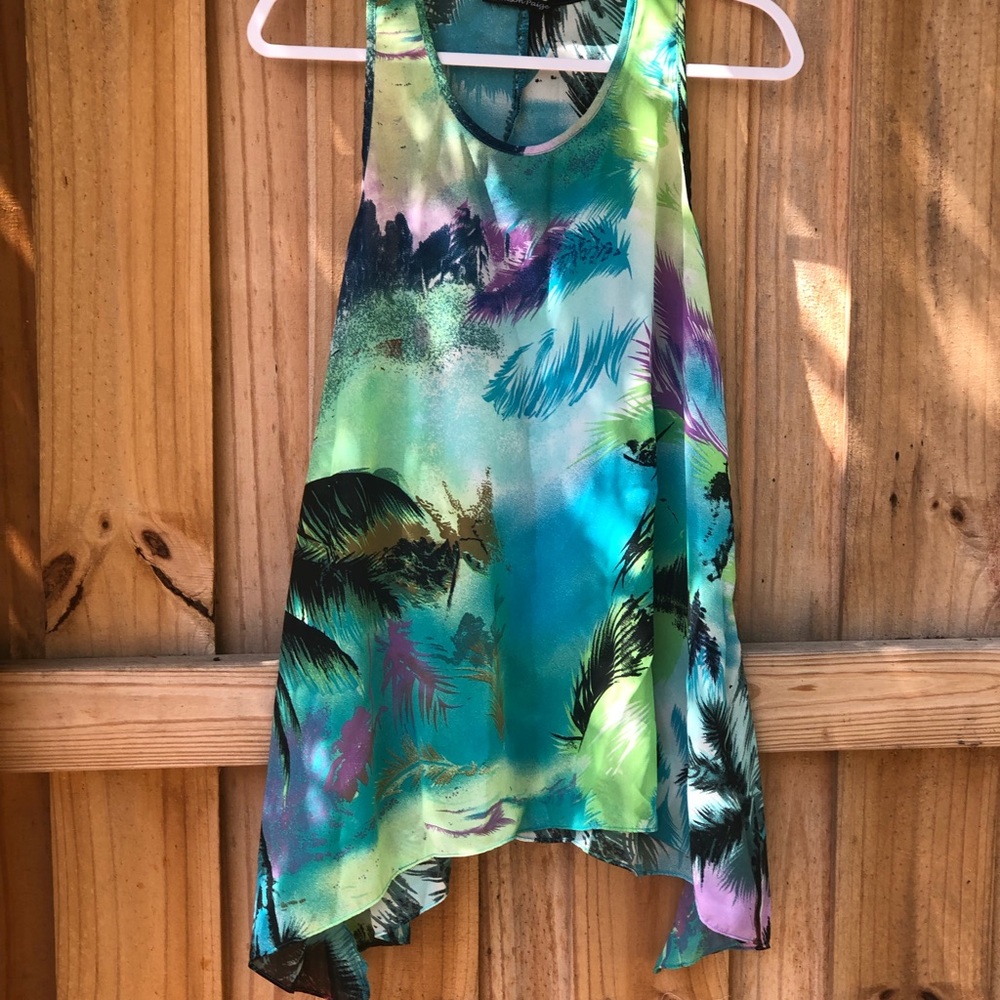Floral flowy top